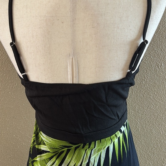 🆕Tropical print maxi romper - Picture 10 of 11